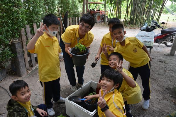 โรงเรียนปรีชานุศาสน์
